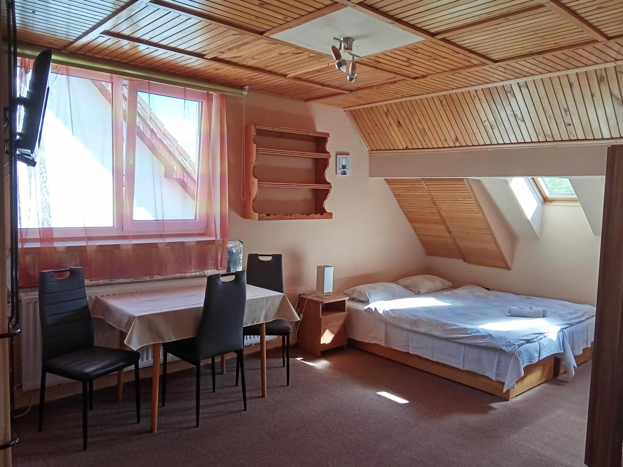 Penzión Skitour Stará Lesná Exterior foto
